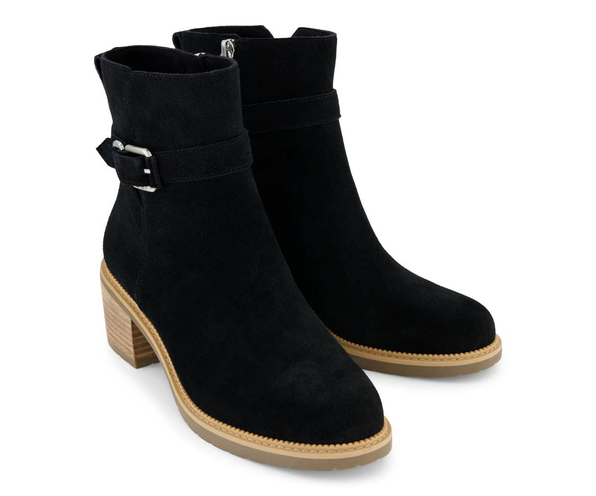 TOM10022549_W_HaileyBuckle_WaterResistantBlackSuede_F.jpg