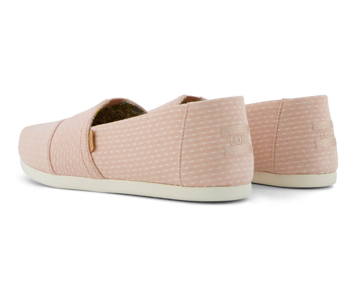 TOM10023044_W_AlpargataClassic3_BloomChambrayDot_B.jpg